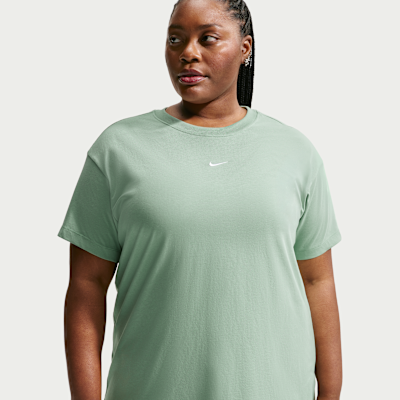 Nike Sportswear Classic Women's Oversized T-Shirt (Plus Size